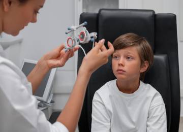 Rising Global Eye care Donation